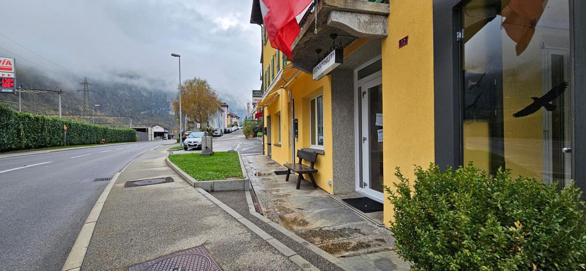 Hotel Elvezia - Self Check-In Lavorgo Exterior photo